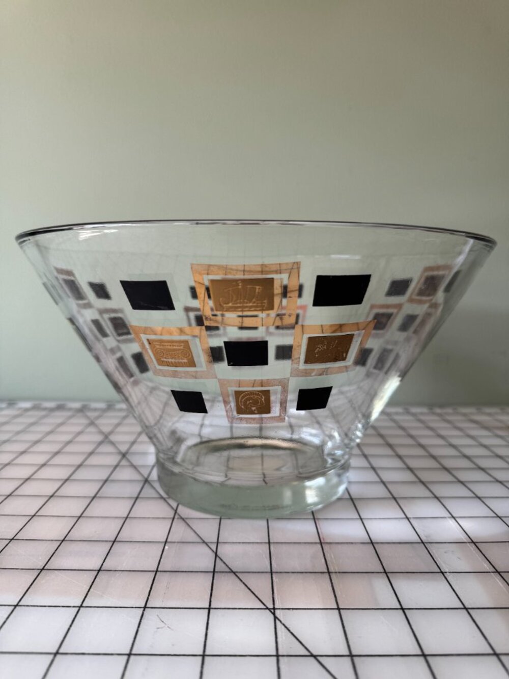Vintage Mid Century Modern Glass Serving Bowl Gold Atomic Decor - Picture 2 of 10